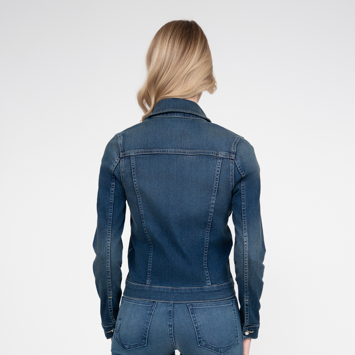 The Pearl Jacket